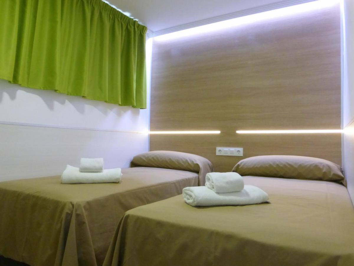 Rentalmar Navarra Family Suites 살루 객실 사진