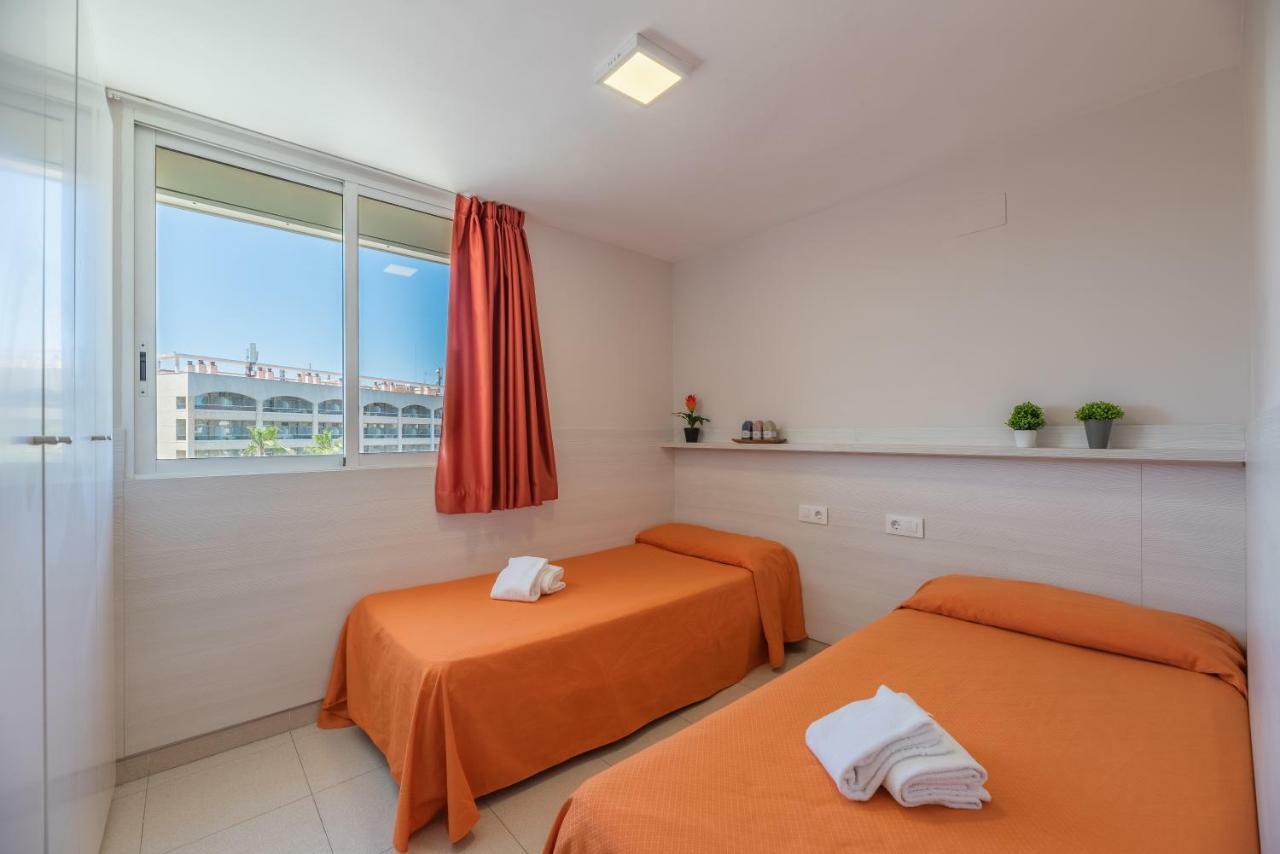 Rentalmar Navarra Family Suites 살루 외부 사진